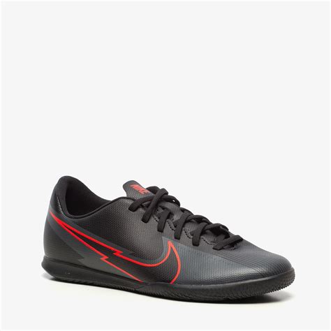 Nike Schoenen Maat 35 online kopen 